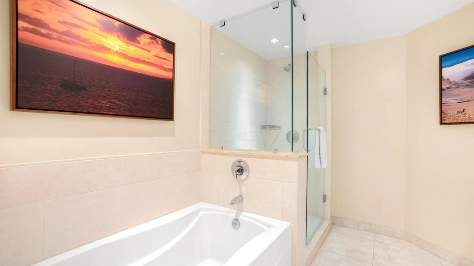 Kbm Resorts Spacious 3-Bedroom Honua Kai Collection Multi Unit Listing Same Floor Ocean Views 2 Free Rental Cars Hkh-51524 Каанапали 0*,  США